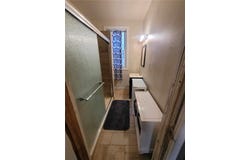7213 Race St, Homewood Brushton, PA 15208