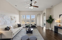 1008 Coconut Cv, Hutto, TX 78634