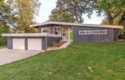 2620 Ashland Avenue, Cedar Falls, IA 50613