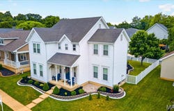206 Hawksbury Place, O'Fallon, MO 63368