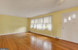 2409 CAMBRIDGE RD, YORK, PA 17402