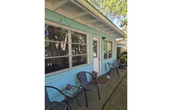 51-4 E Pine St, Lanark Village, FL 32323