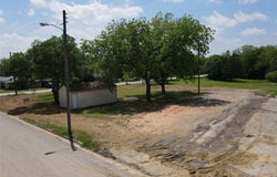 703 Fair Avenue, Gainesville, TX 76240