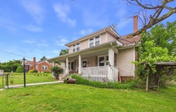 114 12TH Street, Pulaski, VA 24301