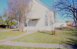 101 E Commerce, San Saba, TX 76877