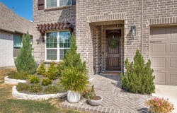 4517 Expedition Drive, Oak Point, TX 75068