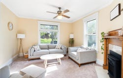 5410 Oneida St, Duluth, MN 55804