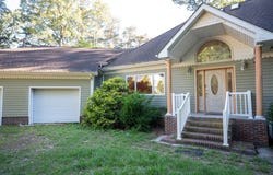 35204 BLUFF DR, BELLE HAVEN, VA 23306