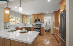5412 Degnan Dr, Martinez, CA 94553