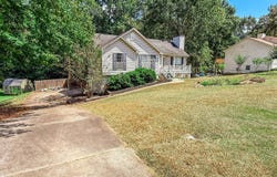 97 Spring Circle, Senoia, GA 30276