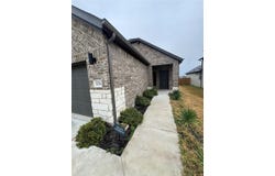 108 Bendecido Loop, Elgin, TX 78621