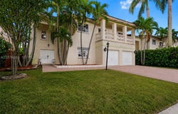 14465 SW 157th Path, Miami, FL 33196