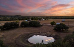237 Twisted Timbers RD, Fredericksburg, TX 78624