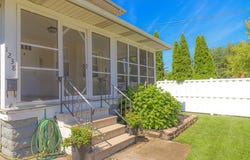 1238 Webb Road, Lakewood, OH 44107