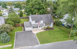 6 Volt Place, Middletown, NJ 07748