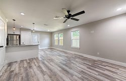 208-212 E Cherry Street, Sherman, TX 75090