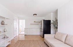 52 Lakeside Dr, Millburn Twp., NJ 07041-0036