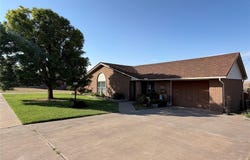6071 Sunset Drive, Guymon, OK 73942