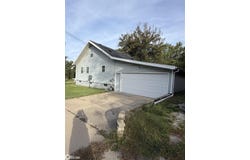 839 S 12th Street, Centerville, IA 52544