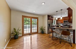 5 Yale Court, East Brunswick, NJ 08816