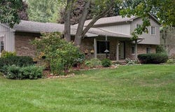 6601 Hemlock Court, Hamburg Twp, MI 48116