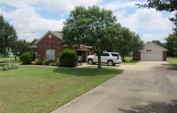 404 County Road 260, Gainesville, TX 76240