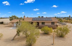 11575 El Esteban, Phelan, CA 92371