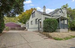 405 NW 33rd St, Corvallis, OR 97330-5036