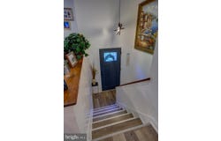 532 BRIDGE VALLEY Road, PEQUEA, PA 17565