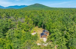 30 Hawthorne Lane, Jay, NY 12941