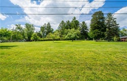 Moreland Drive, Coraopolis, PA 15108