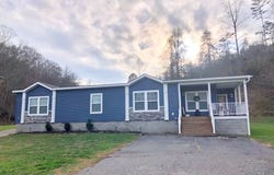 3365 St Rt 827, Greenup, KY 41144
