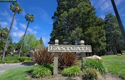 324 Eastgate Ln, Martinez, CA 94553