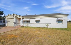 1072 Elk Street, Altus, OK 73521