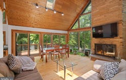 6110 TURKEY RUN CT, MANASSAS, VA 20112