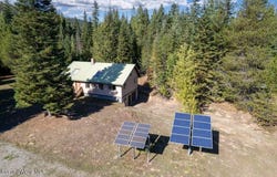 351 Lost Creek Ln, Priest River, ID 83856