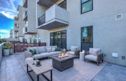 2300 E CAMPBELL Avenue, Phoenix, AZ 85016