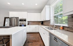 7700 Eastern Avenue, Dallas, TX 75209