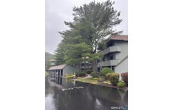 19 Hickory Hill, Southington, CT 06489