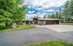 1616 E Whispering Springs Ln, Colbert, WA 99005
