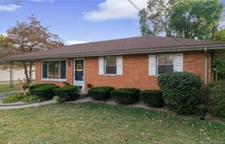 536 E Daisy Lane, New Albany, IN 47150