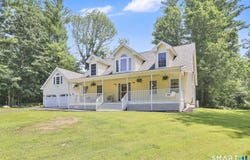 32 Laurel Drive, Willington, CT 06279