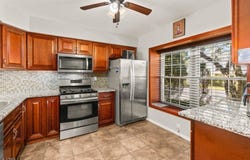 327 Smithwold Rd, Franklin Twp., NJ 08873-4858
