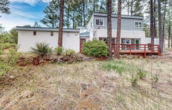 4 El Paraiso Drive, Montezuma, NM 87731