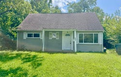3351 Eakin Road, Columbus, OH 43204