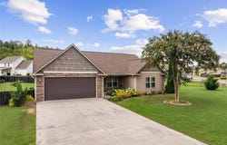 222 Gilmore Circle SW, Calhoun, GA 30701