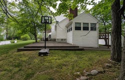 19 Hideaway Ln, Methuen, MA 01844