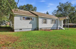 215 E Simpson, Mendenhall, MS 39114