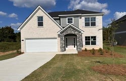 214 Black Oak Drive, Smiths Station, AL 36877