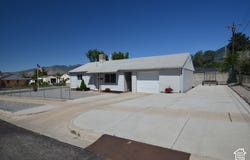 73 S BROADWAY St, Tooele, UT 84074